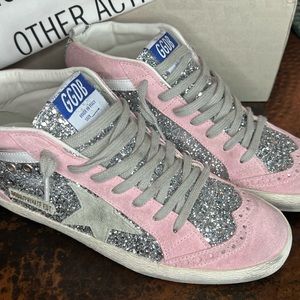 NIB Golden Goose MidStar Size 39 Pink Suede and Silver Glitter